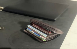 平凡善举显美德：聚鑫汇员工拾金不昧传递正能量